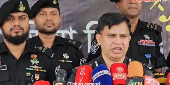 বিপুল মাদকসহ নারায়ণগঞ্জে যৌথ অভিযানে ১৩ জন গ্রেপ্তার